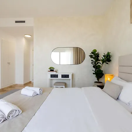 Semesterbostad Sunshine Luxury *