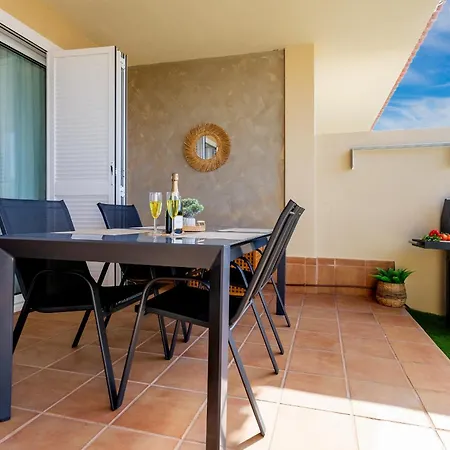 Semesterbostad Sunshine Luxury *